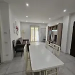 アパート Zeffirino サンレモ